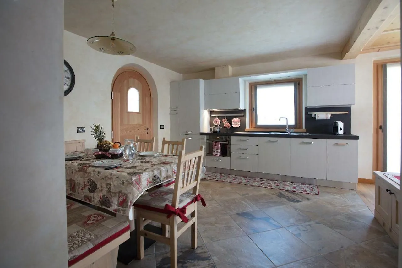 Apartment Chalet Roberta Pradelle Italy